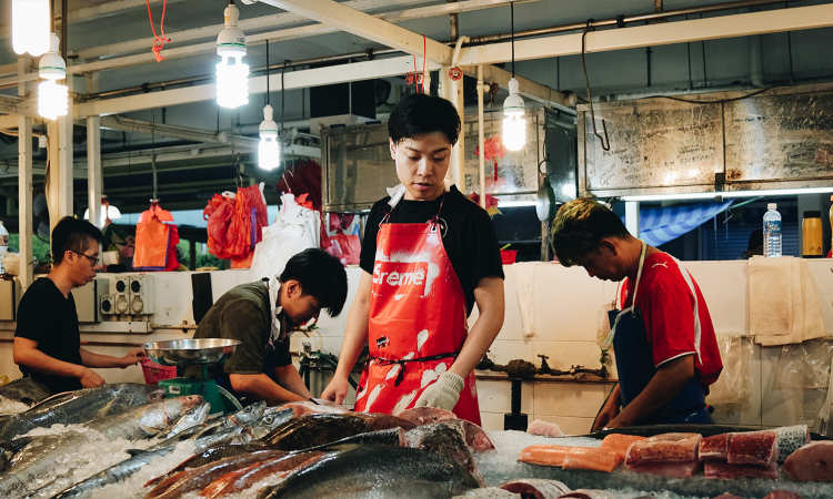 Post thumbnail of This millennial fishmonger hopes to keep our wet markets alive