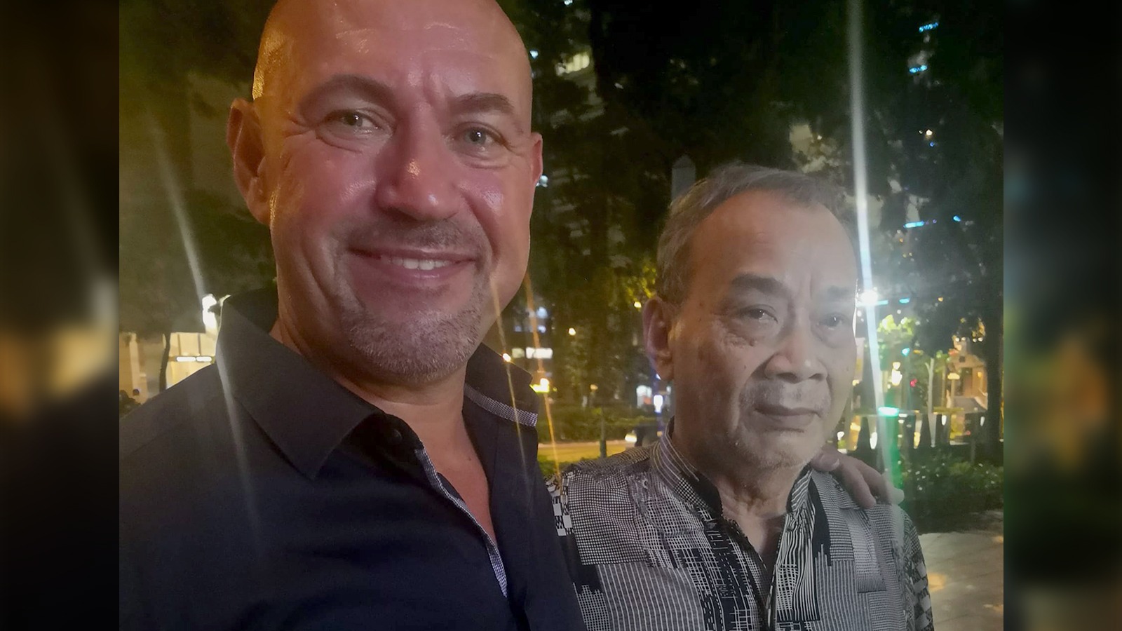 Post thumbnail of Honest taxi driver makes a detour to return $90 change to passenger at a restaurant