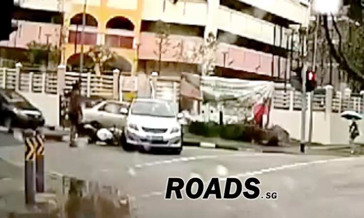 Post thumbnail of Good samaritan goes out of his way to help motorcyclist involved in accident