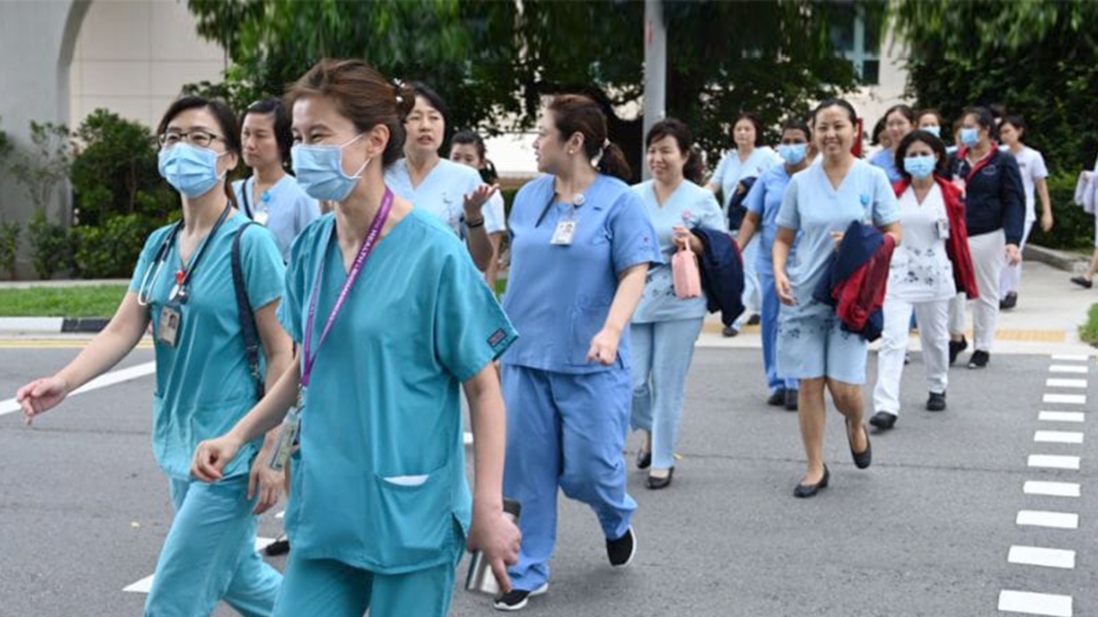 Coffee with words of encouragement for Singapore’s healthcare workers