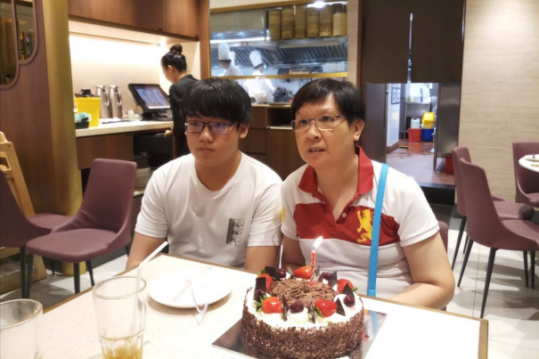 Rare treat for hawker center cleaner