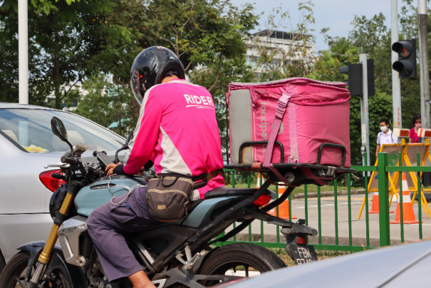 Petrol prices hike affecting delivery riders resignation