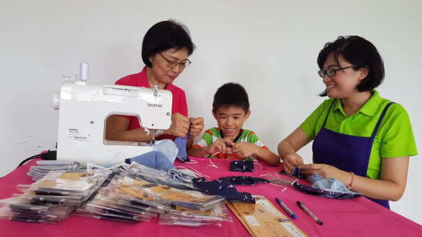 Volunteering as a three-generation family
