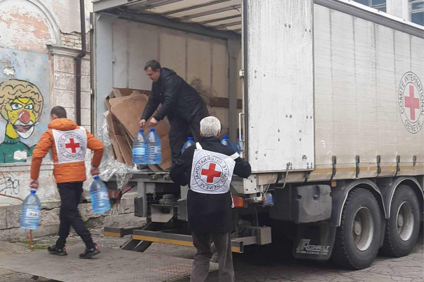 Do donation to Ukraine from singapore Red Cross