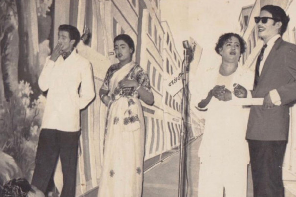 Ibrahim (extreme right) acting in a Tamil play to raise funds for Sri Lankan flood relief victims in 1957.